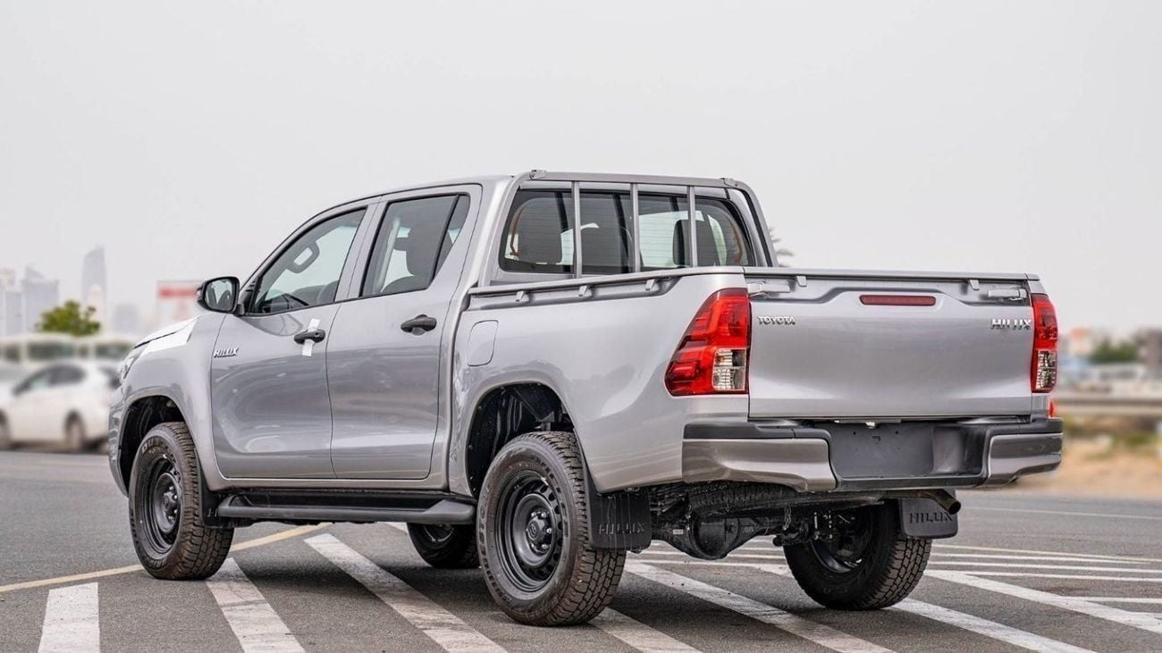 Toyota Hilux GL Hilux SR5 2.4 Diesel mid option MT2025