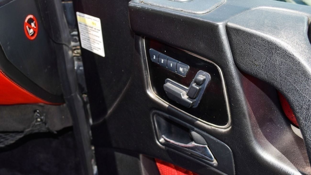 Mercedes-Benz G 500 AS IS WHERE IS Left hand drive facelifted to 2021 design new dashboard 2016With G63 2016 body kit