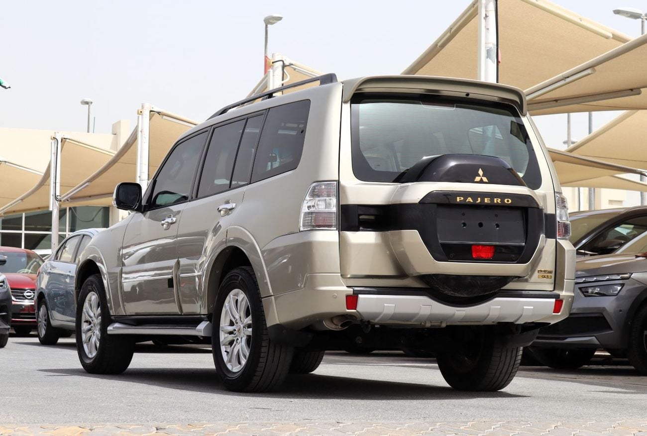 Mitsubishi Pajero GLS HIGHLINE TOP