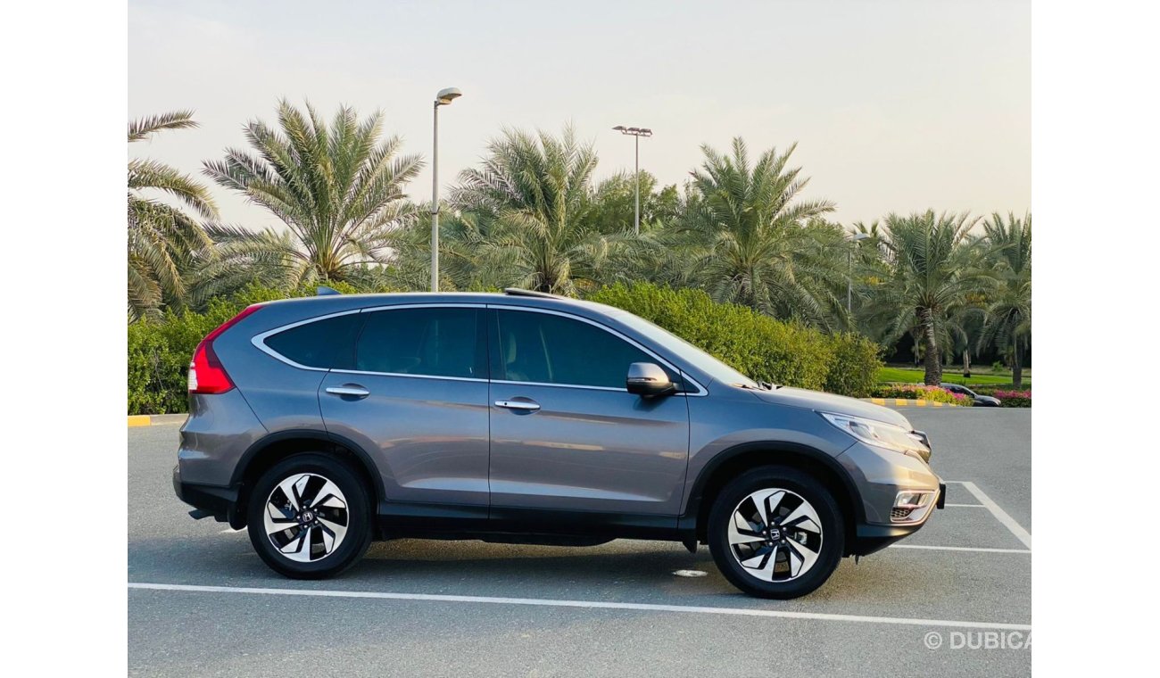 Honda CRV LX Honda CR-V 2016 full option perfect condition original paint