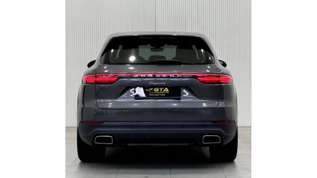 Porsche Cayenne 2022 Porsche Cayenne, Jan 2025 Porsche Warranty+ Jan2028 Service Contract, Full Service History, GCC