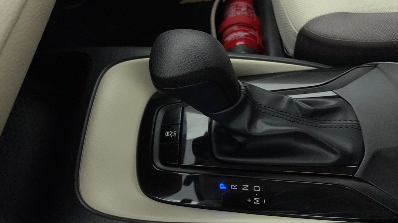 تويوتا كورولا XLI 1.6 | بدون دفعة مقدمة | اختبار القيادة في المنزل