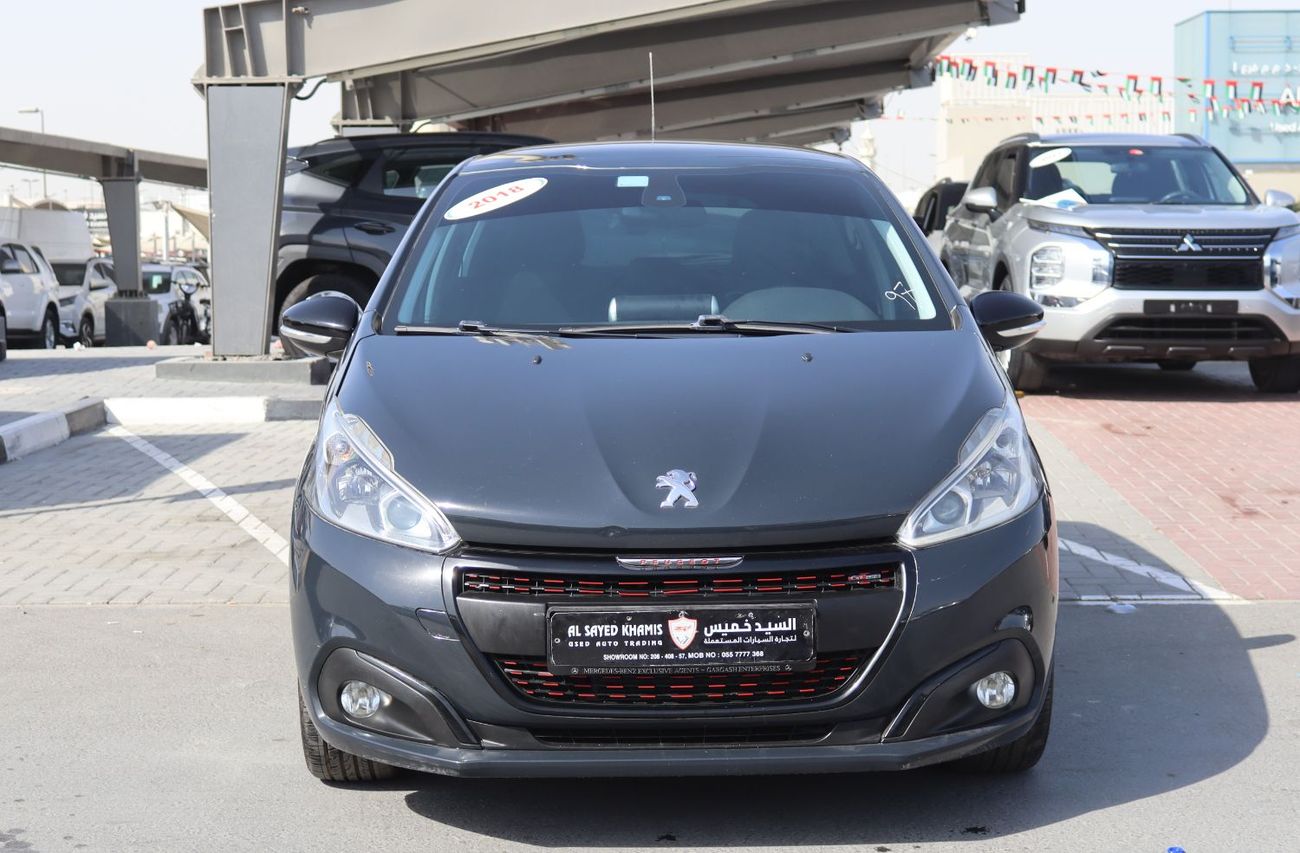 بيجو 308 بيجو 208 - موديل 2018 - خليجى  - بدون حوادث - محرك 1.6 - GT LINE - بحاله ممتازة