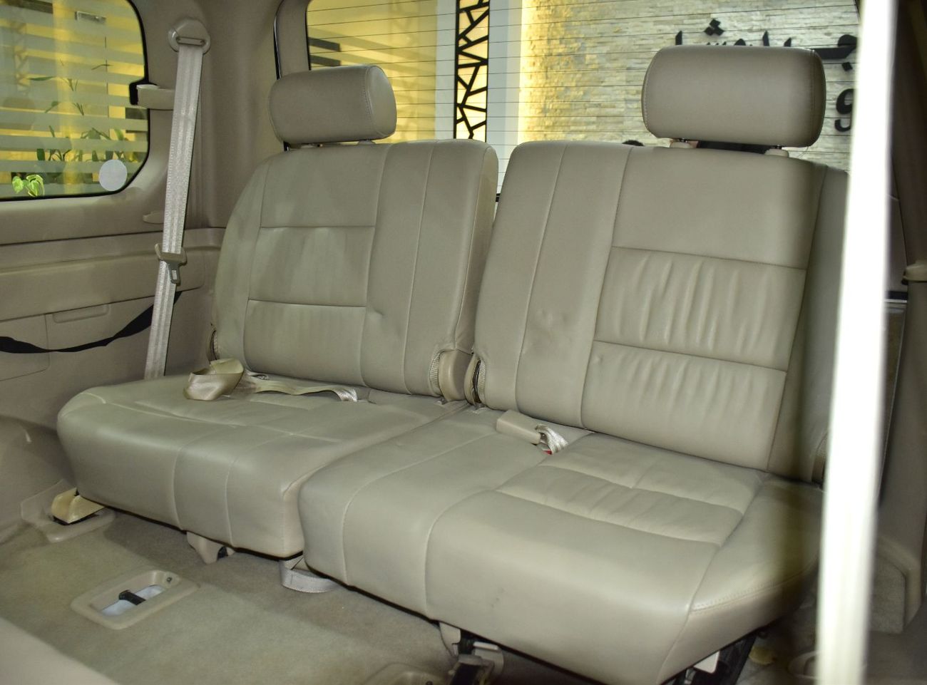 تويوتا لاند كروزر EXCELLENT DEAL for our Toyota Land Cruiser VXR ( 2000 Model ) in White Color GCC Specs