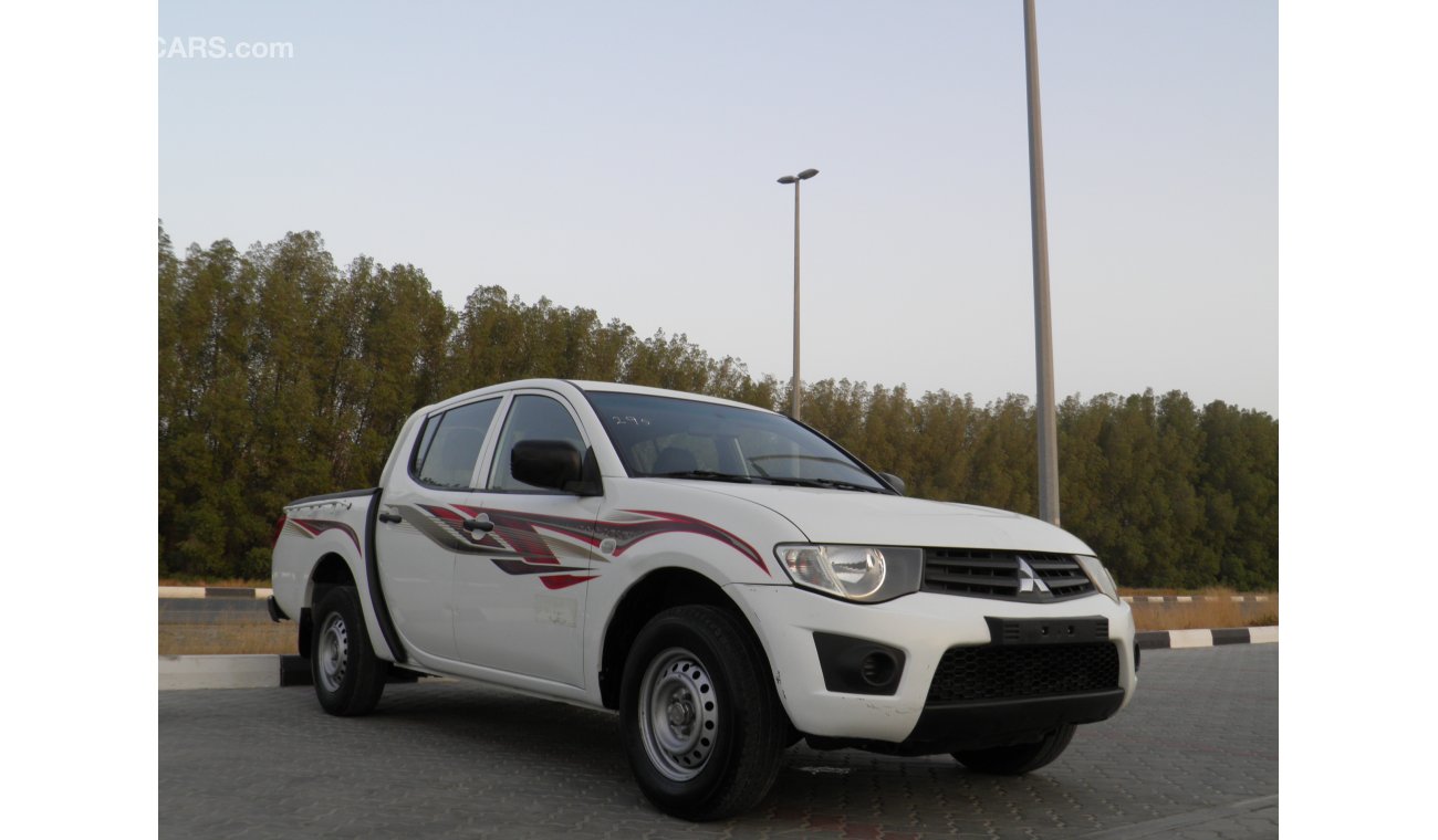 Mitsubishi L200 2015  4X2  Ref# 295