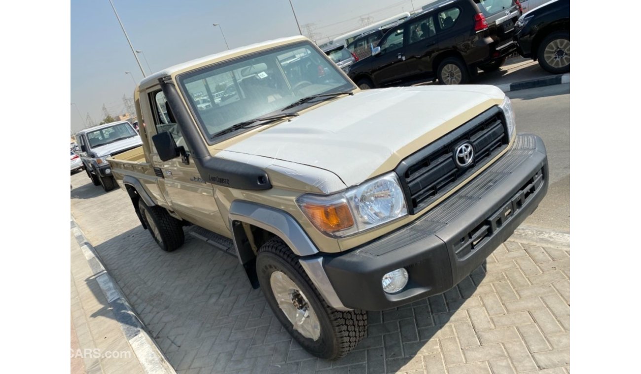 Toyota Land Cruiser Pick Up Full option 0km 2021