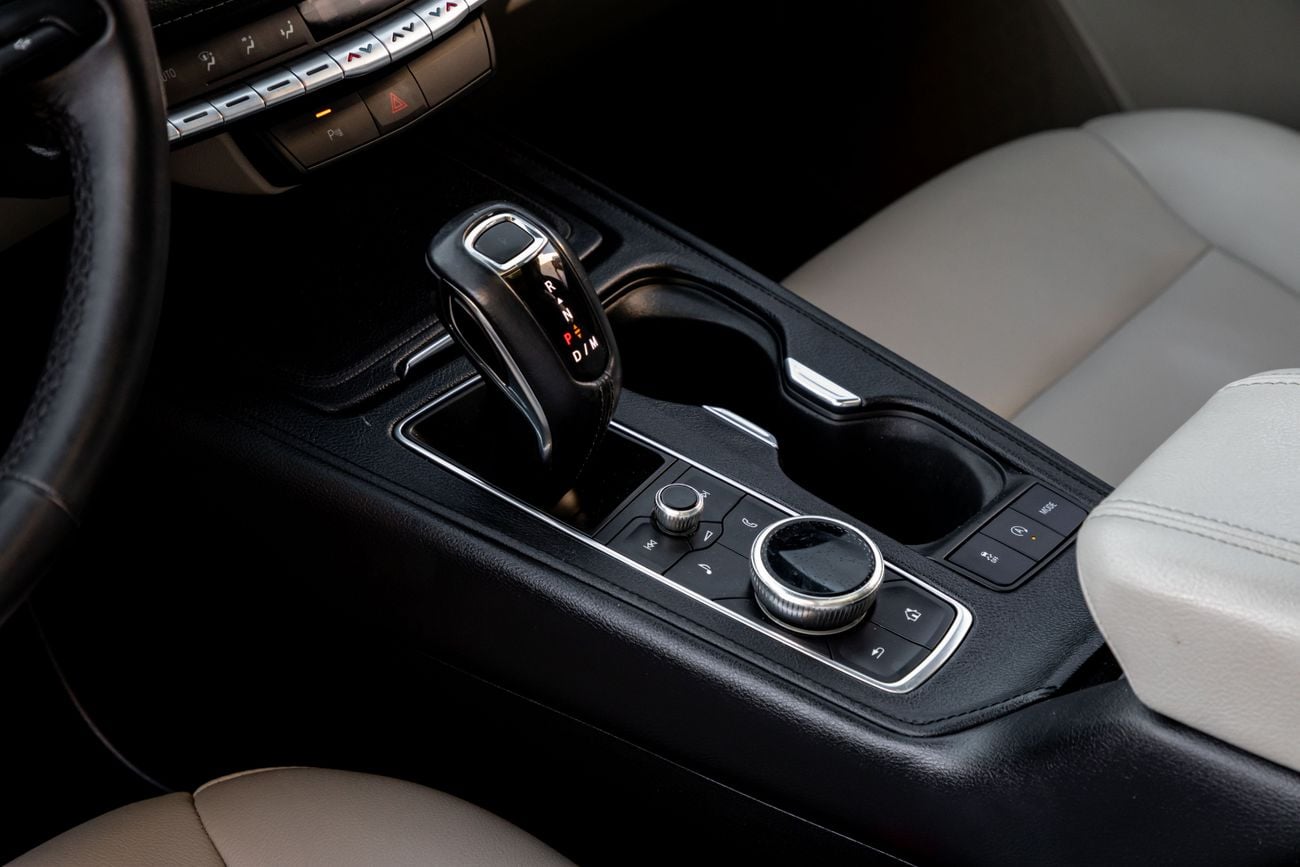 Cadillac XT4 XT4 Premium | 1,371 P.M | 0% Downpayment | Under Warranty!