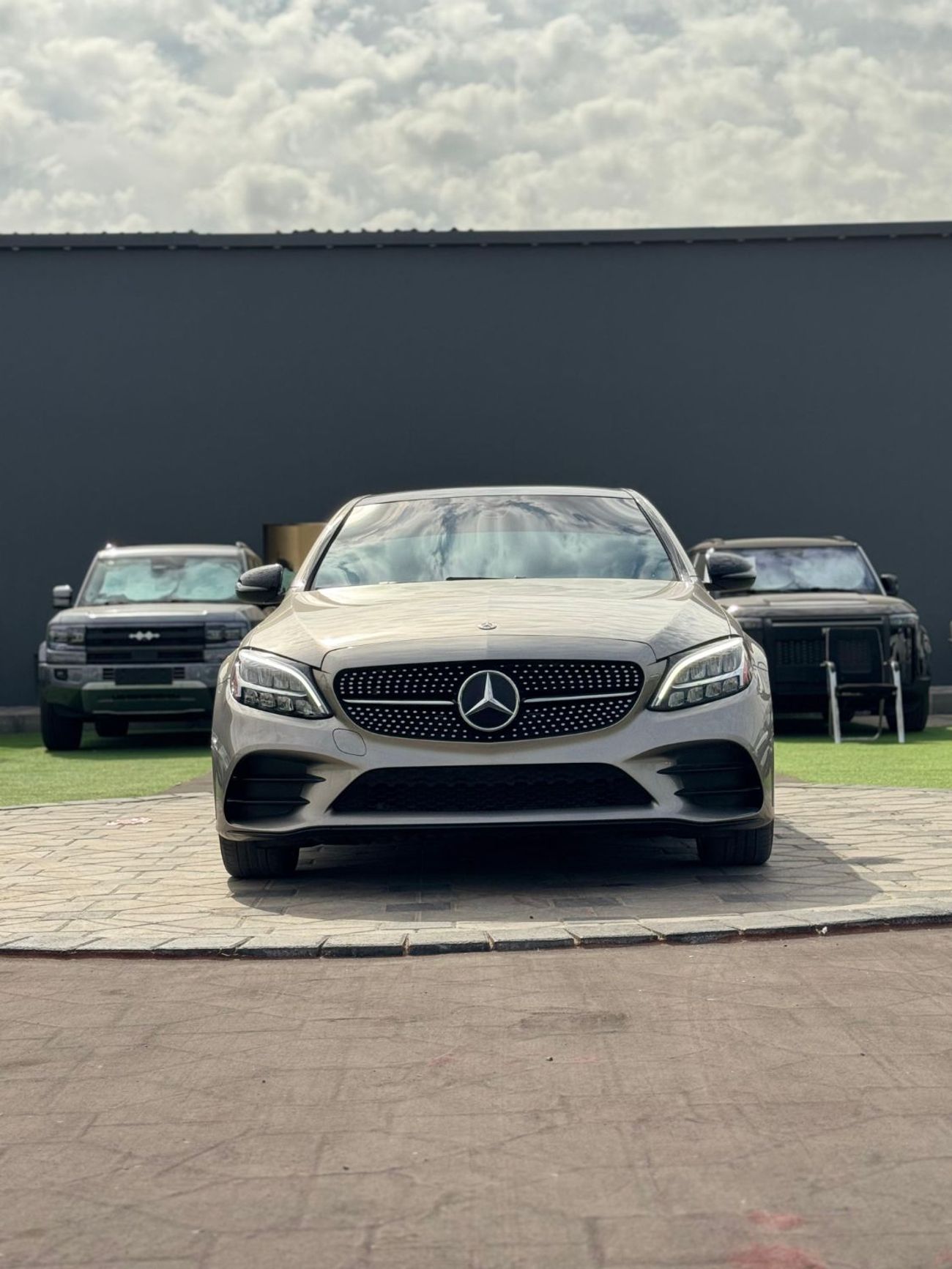 مرسيدس بنز C 300 Sport 2.0L (258 HP)