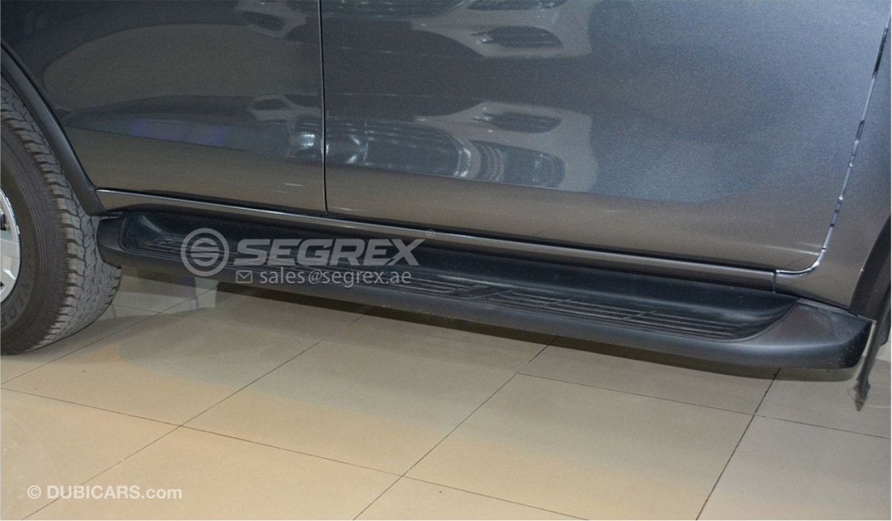 Toyota Fortuner 2.7L PETROL 4WD AT SR5 WITH CLIMATE CONTROL FOR EXPORT