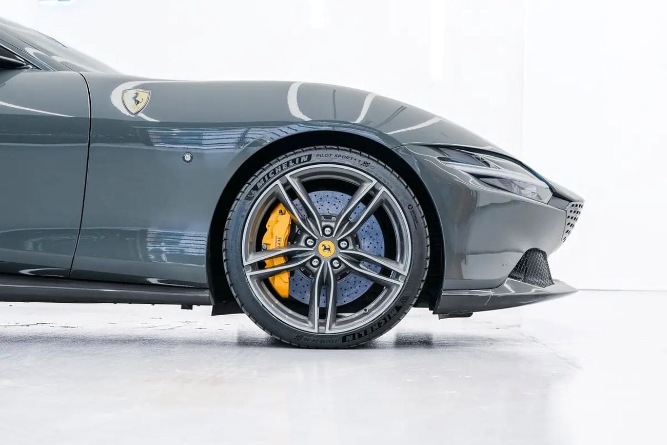 Ferrari Roma STANDARD FULL CARBON HIGH OPTIONS | WITH SERVICE CONTRACT
