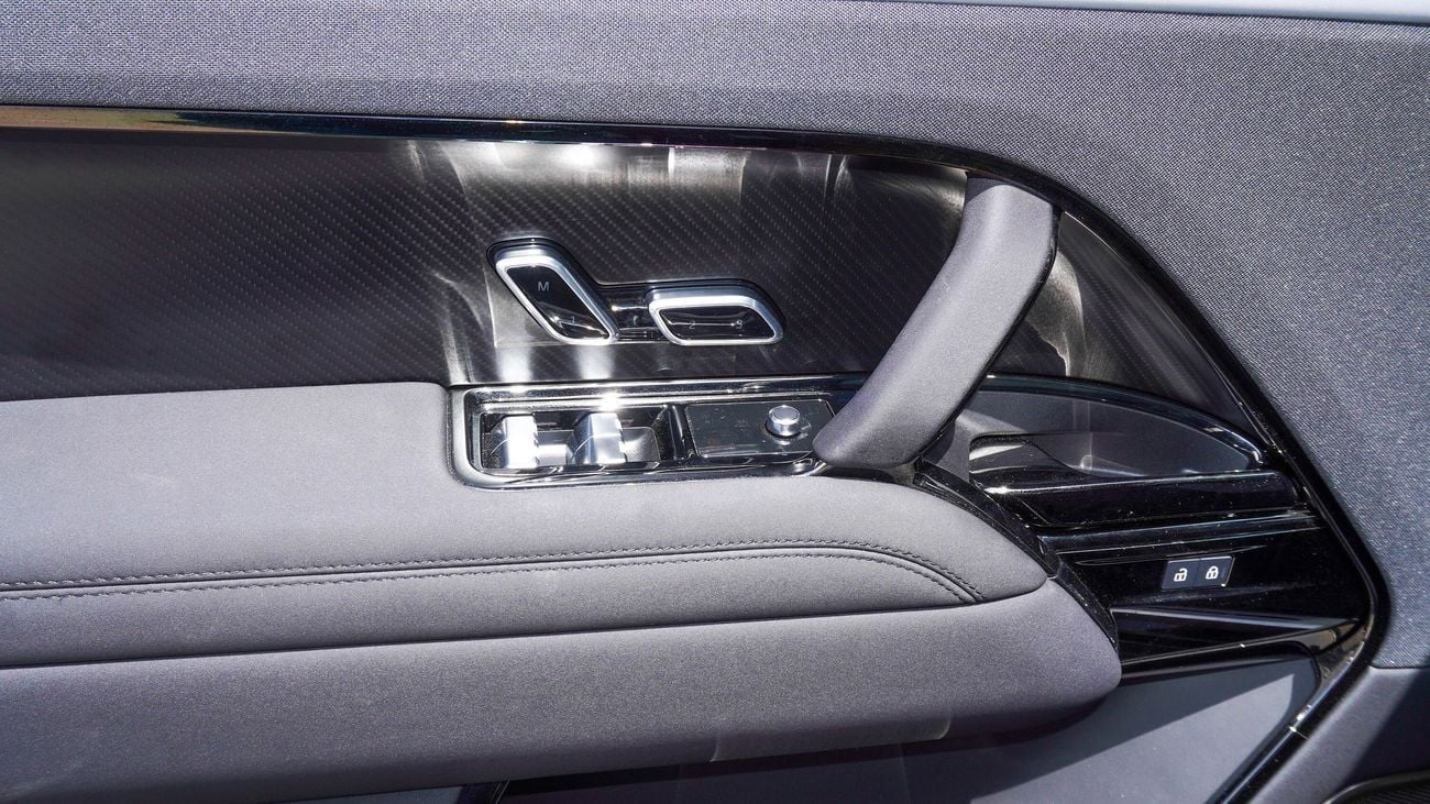 لاند روفر رينج روفر سبورت SV Edition Two P635 4.4L