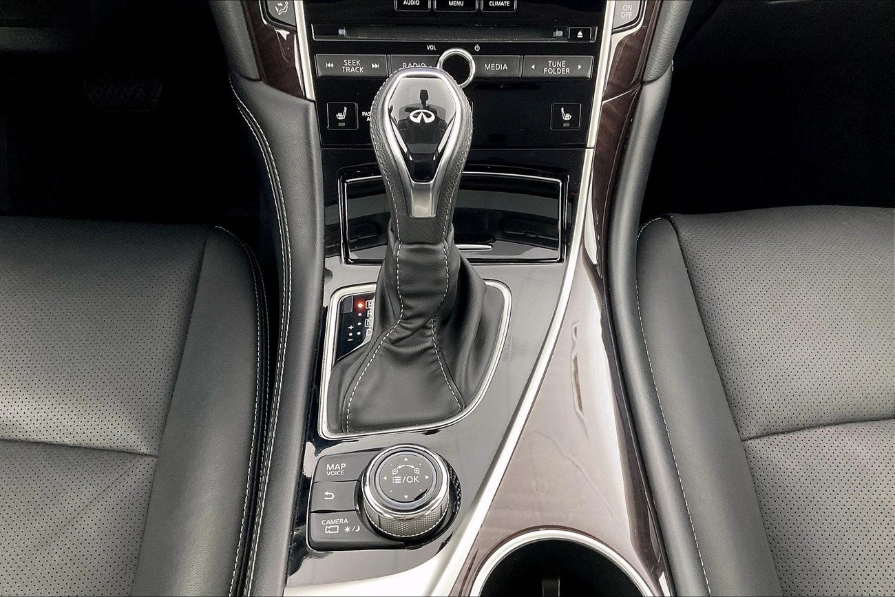 Infiniti Q50 Premium / Luxe| 1 year free warranty | Exclusive Eid offer