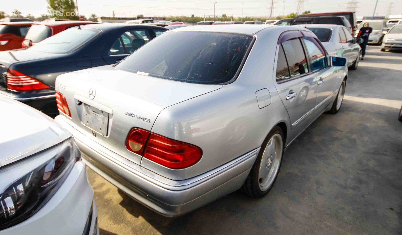 Mercedes-Benz E 320 E50 Badge