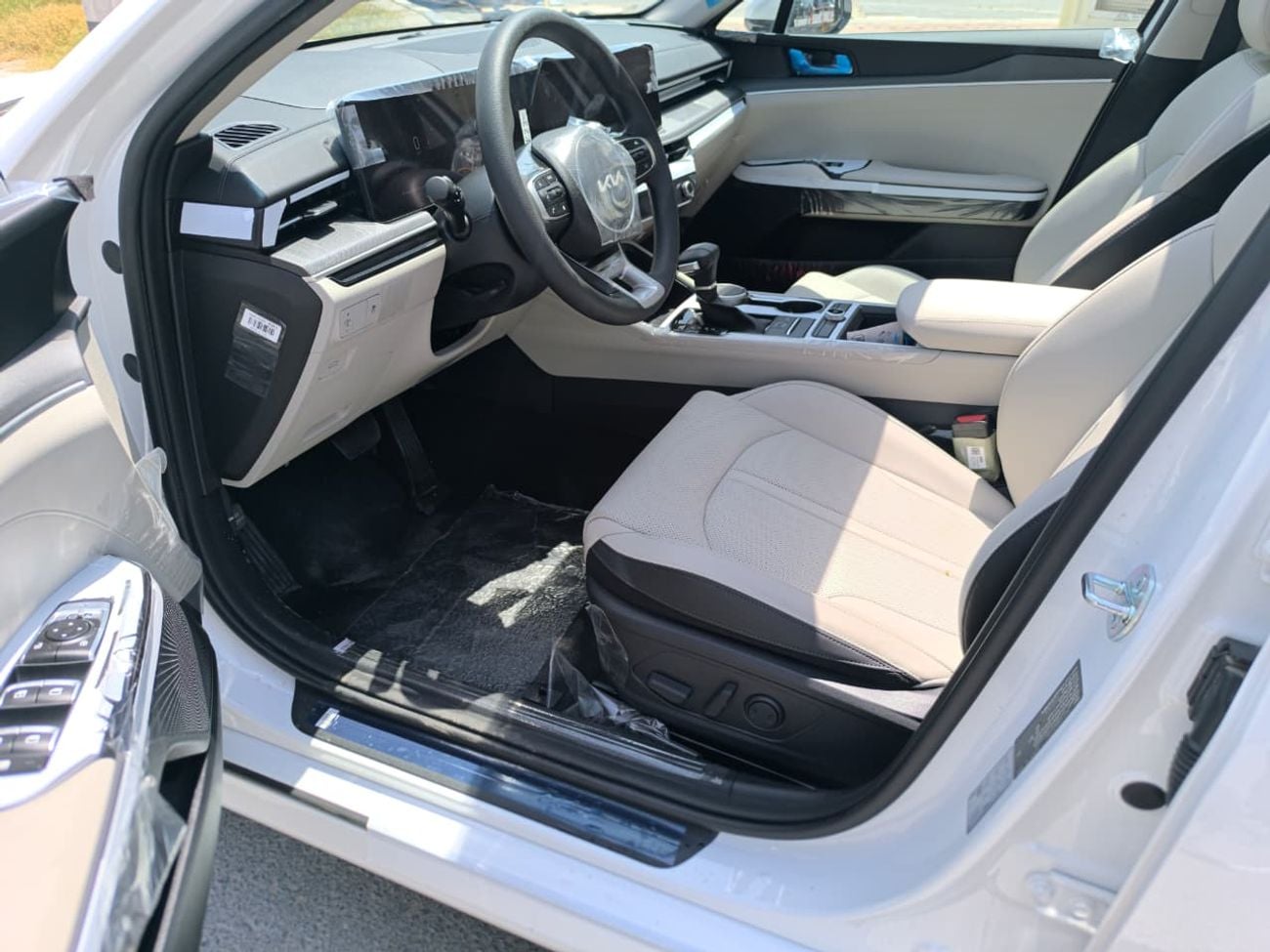 Kia K5 2.5L Full Option GCC Specs 2026 Model