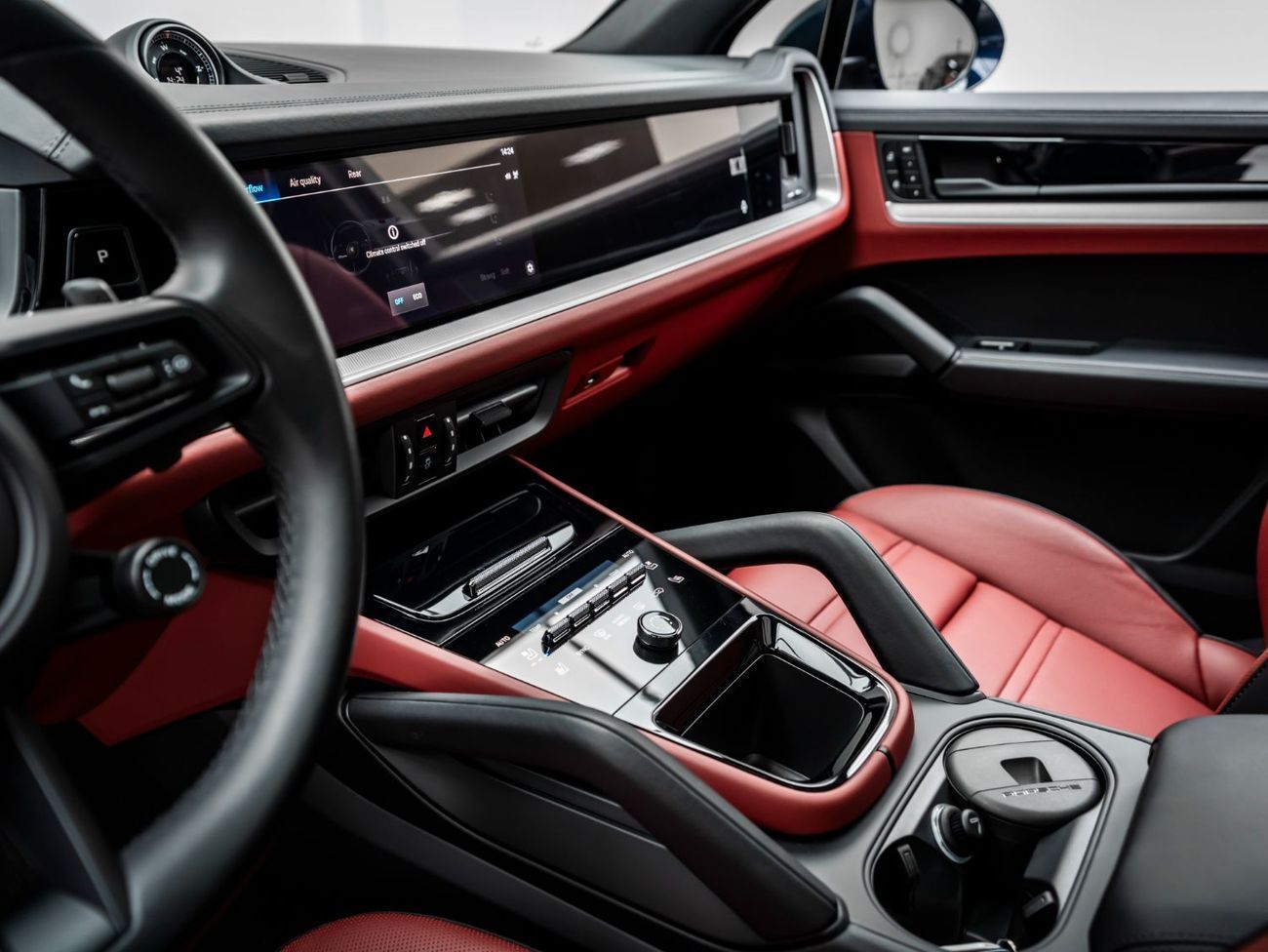 Porsche Cayenne 2024 Porsche Cayenne SUV, October 2026 Porsche Warranty, Low KMs, GCC