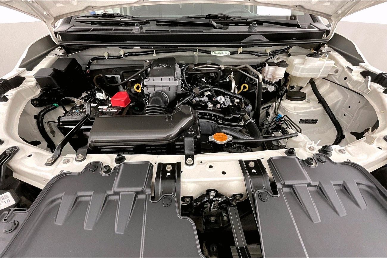 ميتسوبيشي باجيرو GLS Highline | ضمان مجاني لمدة عام | 0 دفعة أولى