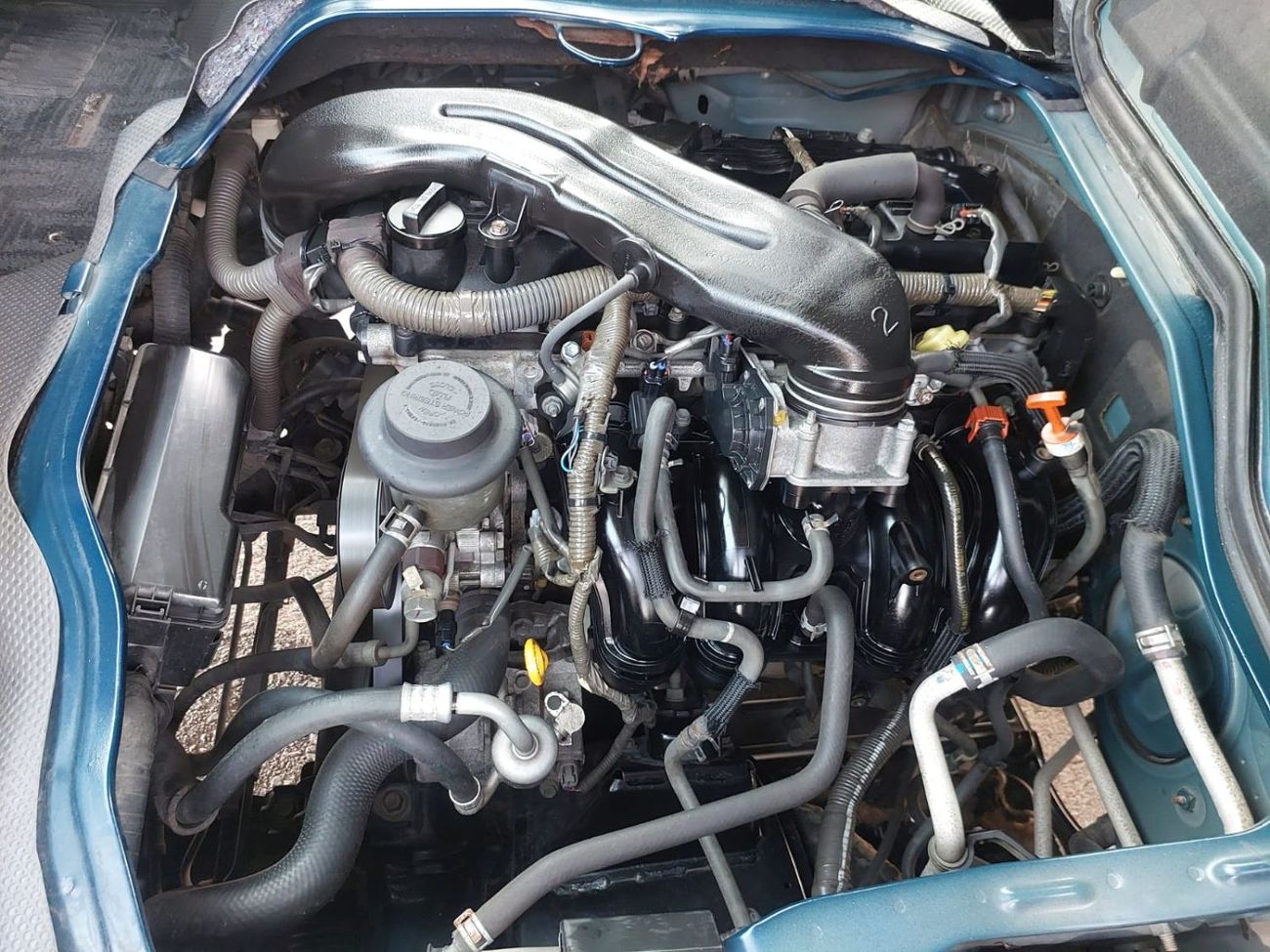 Toyota Hiace TOYOTA HIACE COMMUTER VAN RHD 2008 MODEL 2.7 L PETROL AUTOMATIC(PM013596)