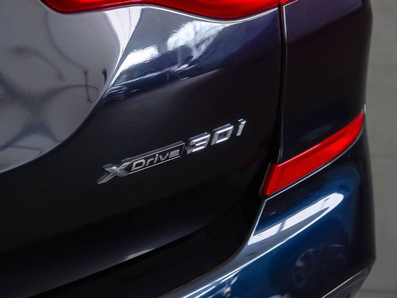 BMW X3 xDrive 30i 2.0L