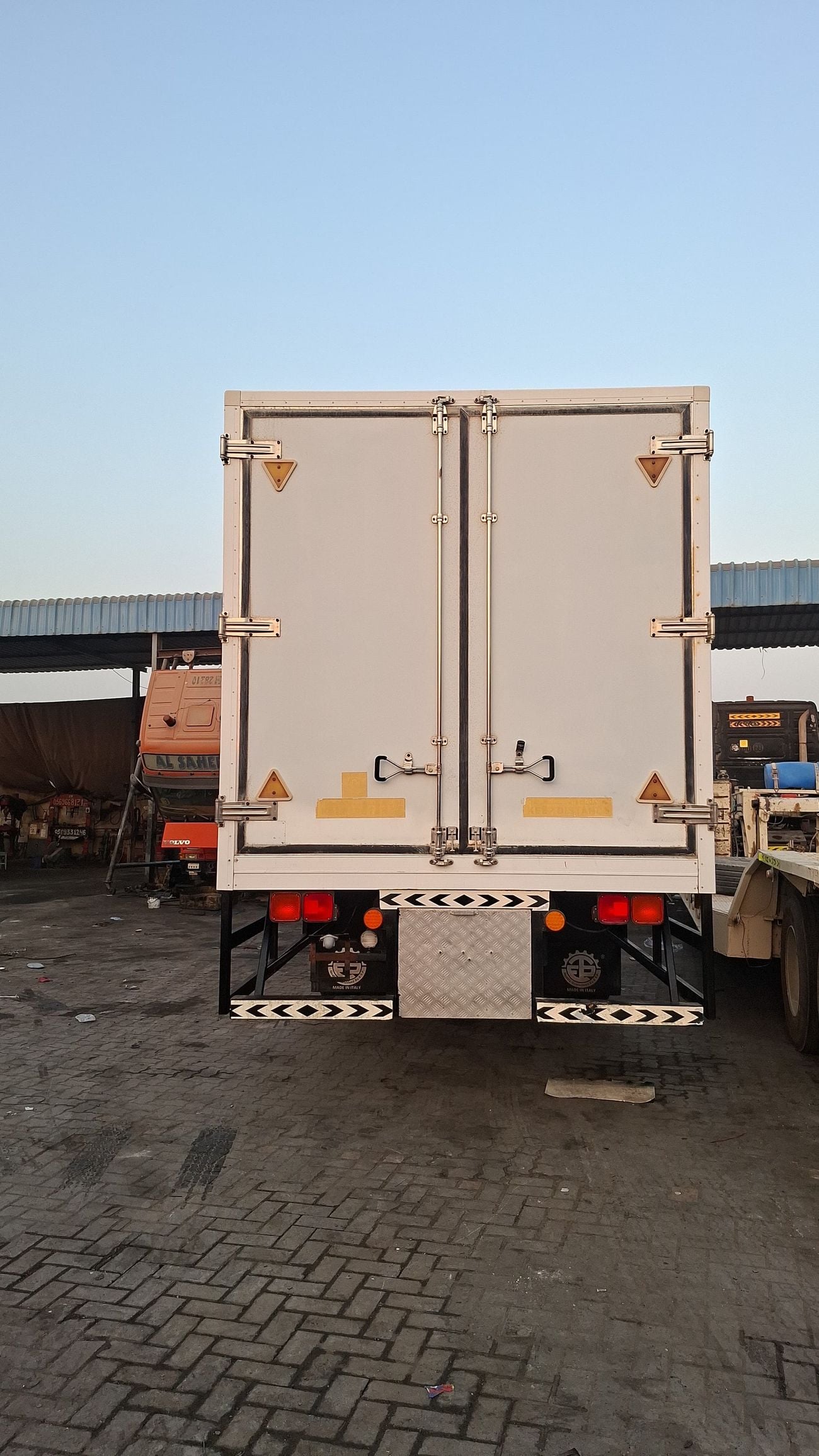 Nissan United Diesel