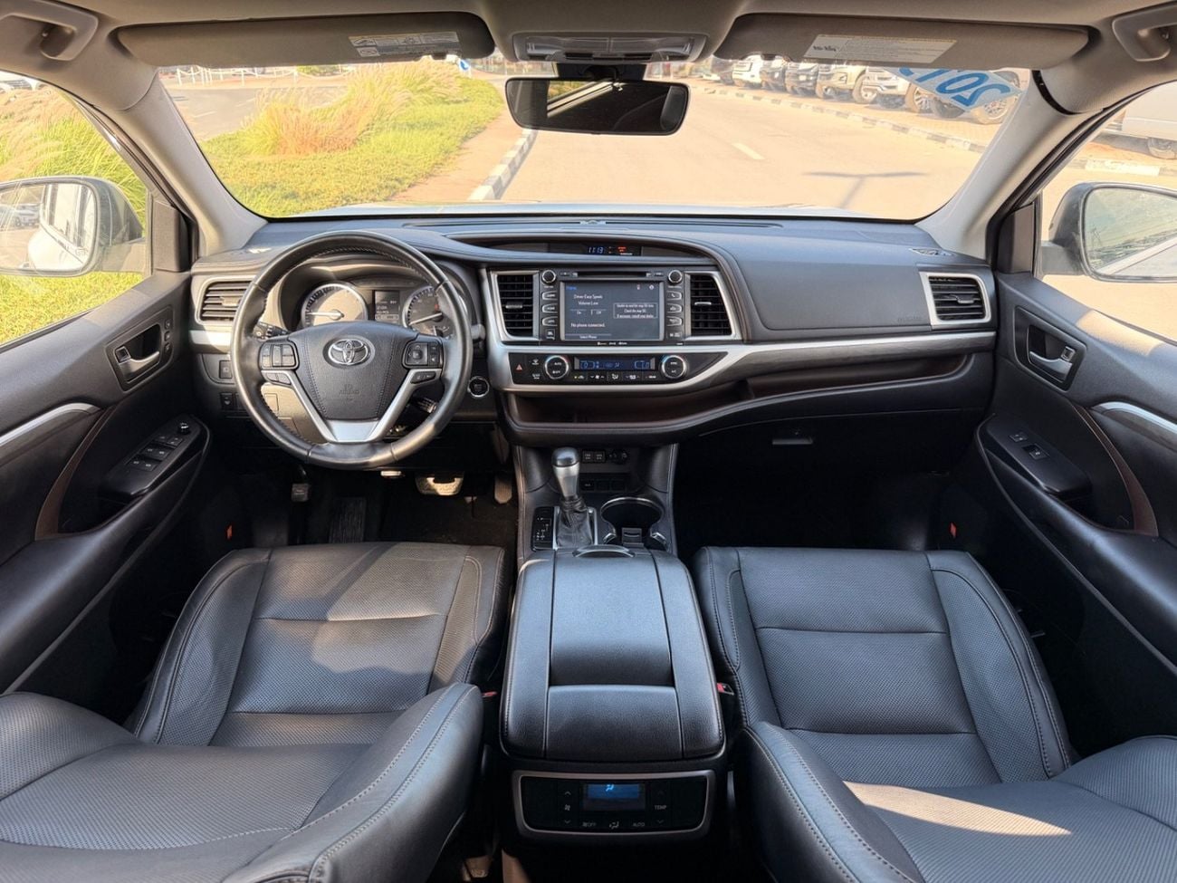 تويوتا هايلاندر Limited 3.6L // 2019 full option// sunroof, leather seats