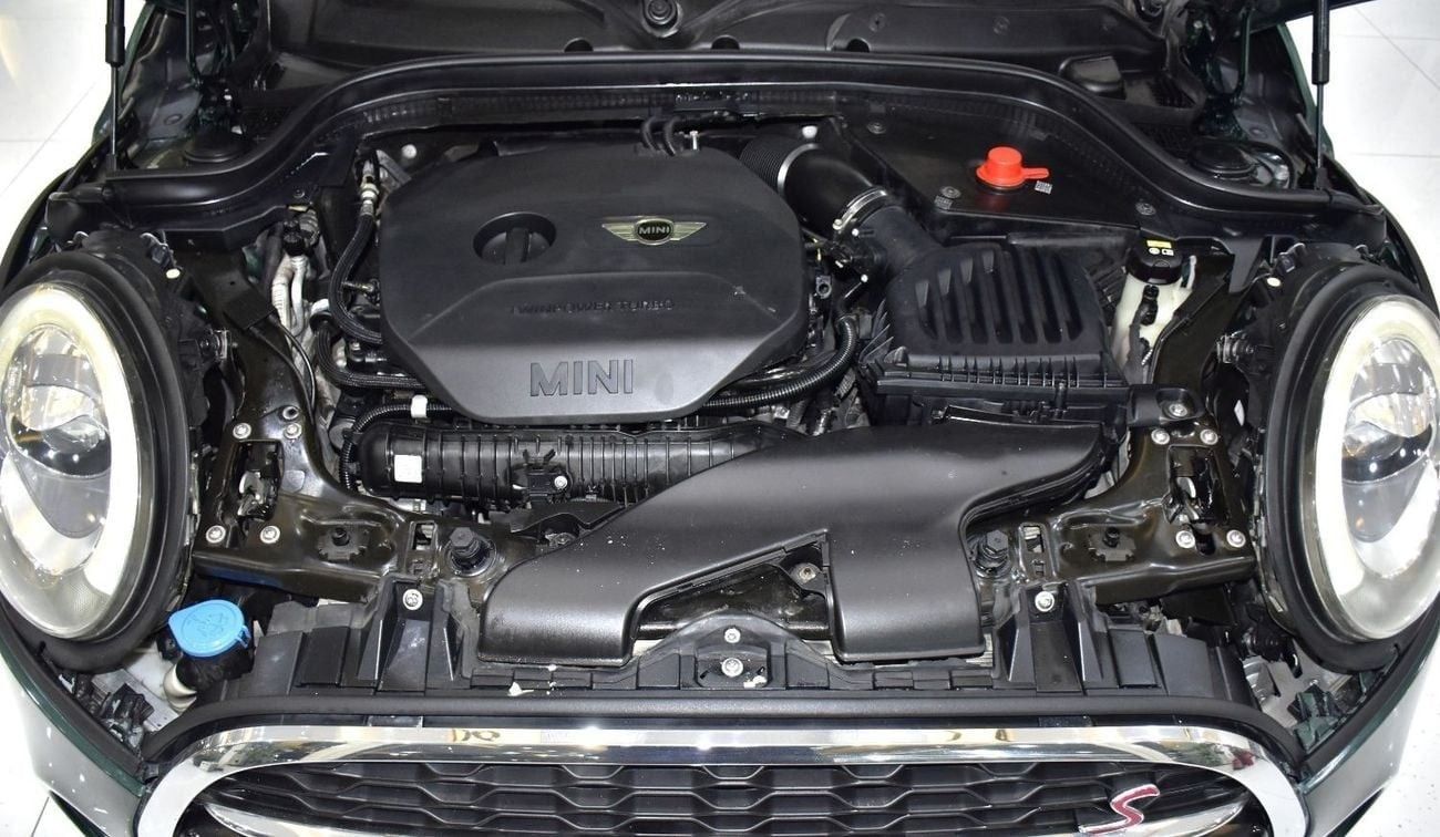Mini Cooper S EXCELLENT DEAL for our Mini Cooper S ( 2018 Model ) in Green Color GCC Specs