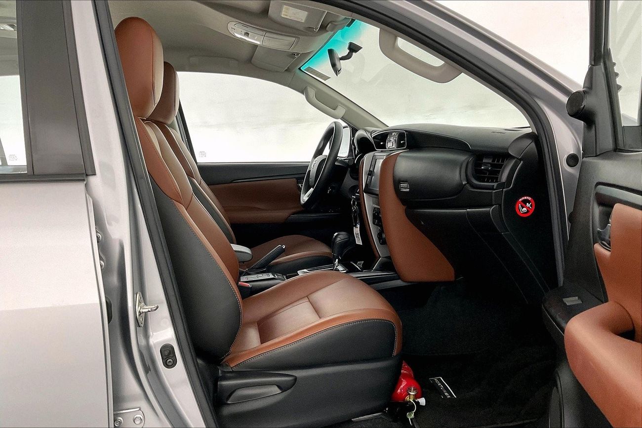 Mitsubishi Pajero Signature Edition | 1 year free warranty | 0 Down Payment