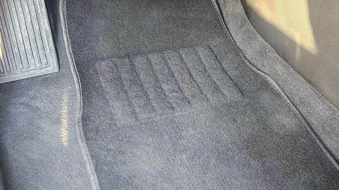 هيونداي إلانترا SE