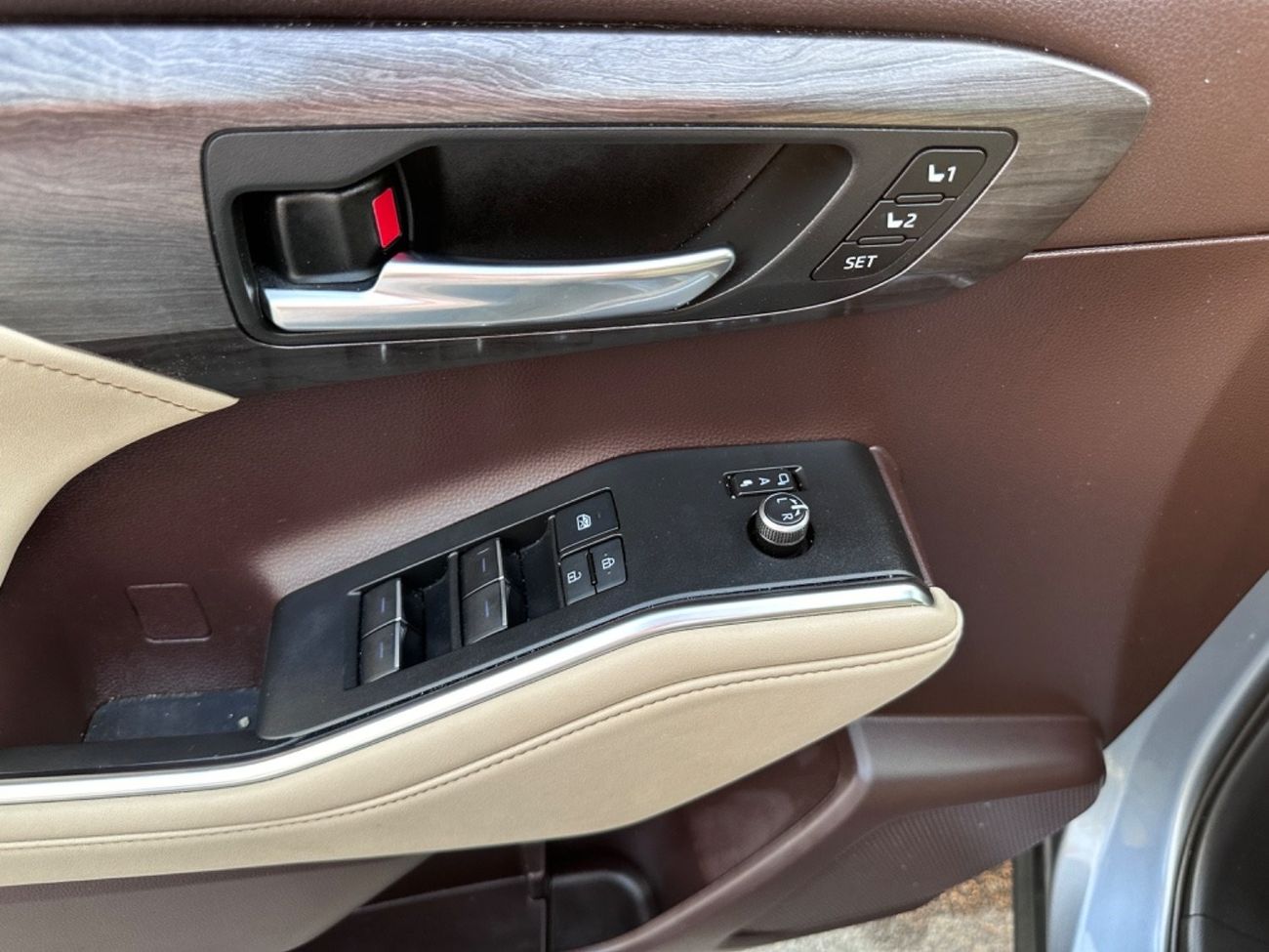 Toyota Highlander LTD HEV 2022 Highlander Limited hybrid 4x4