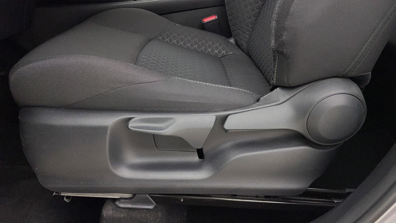 تويوتا CHR GX 1.8 | بدون دفعة مقدمة | اختبار القيادة في المنزل