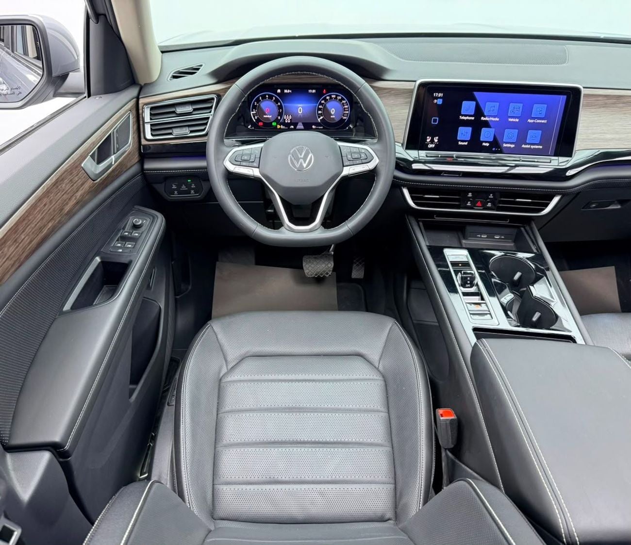 فولكس واجن تيرامونت COMFORTLINE 2024 Volkswagen Teramont, Volkswagen Warranty+Service Contract+Full Service History, GCC