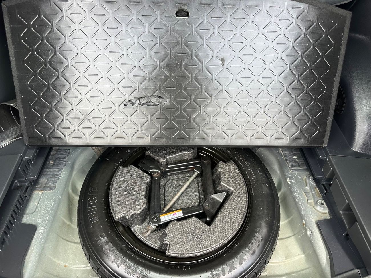 تويوتا راف ٤ Limited Hybrid 2.5 L | Panoramic | 360 Camera | full option 2024