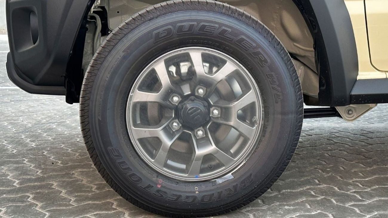 سوزوكي جيمني 1.5L GLX Manual 4WD 5-Door {EXPORT ONLY}