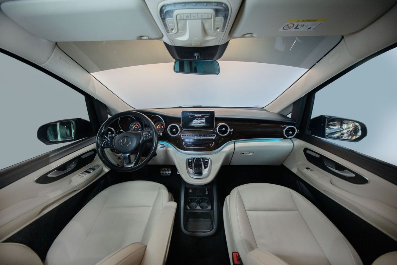 مرسيدس بنز V 250 Std 2.1L