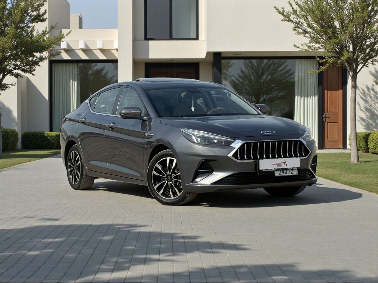 جاك J7 J7 1.5L A/T | 2022 | GCC SPECS | AED 560 per month