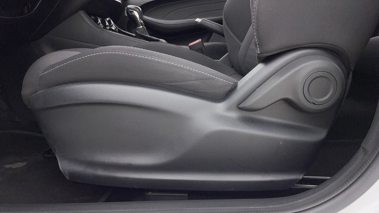 MG 5 STD 1.5 | Zero Down Payment | Free Home Test Drive