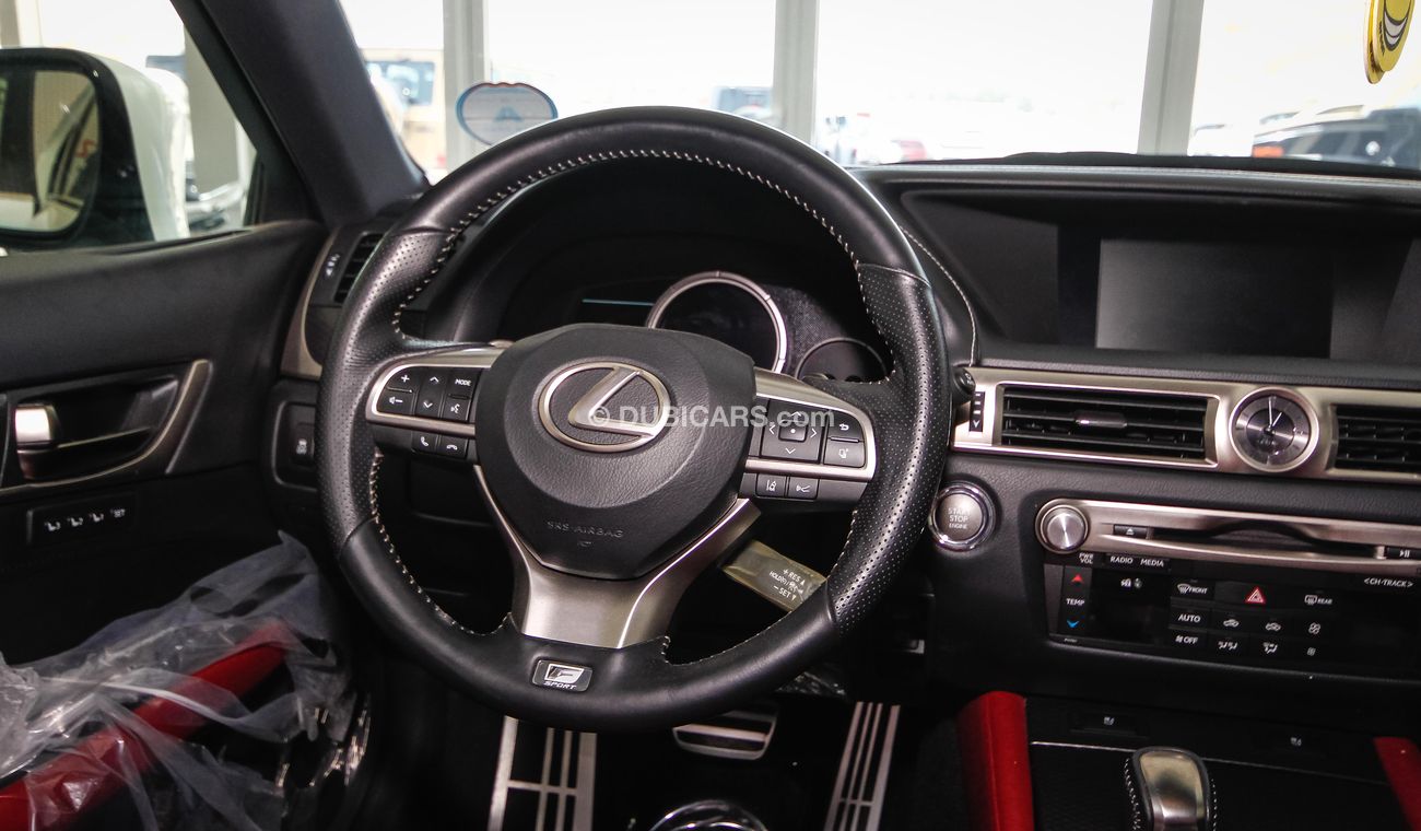 Used Lexus GS 200t 2016 for sale in Dubai 104670