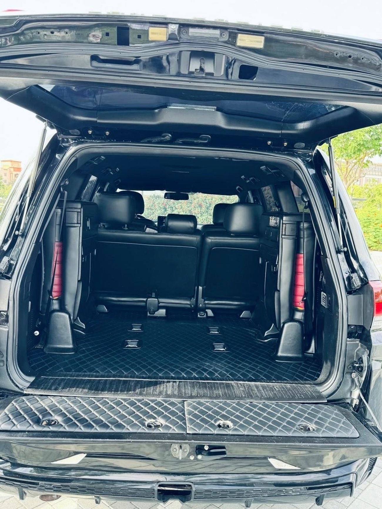 Toyota Land Cruiser GXR 2019 Model Facelift to 2024 Shape Exterior and interior Both