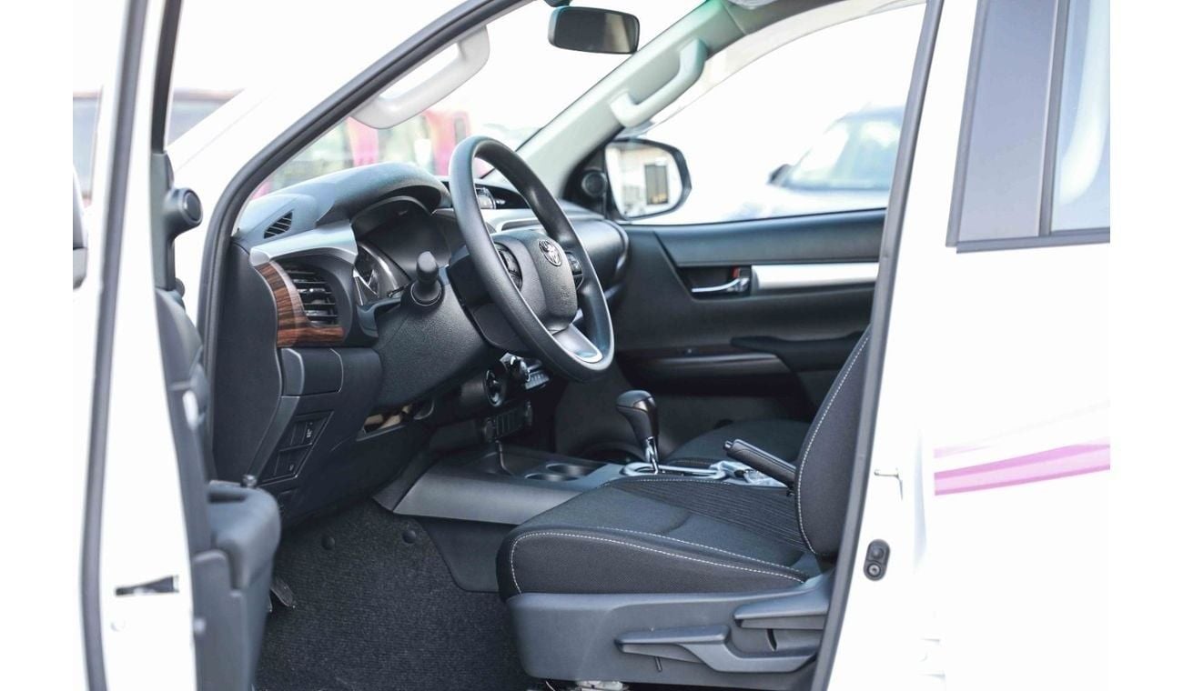 Toyota Hilux 2.7L HI - PLATINUM WHITE PEARL inside BLACK | Export Only