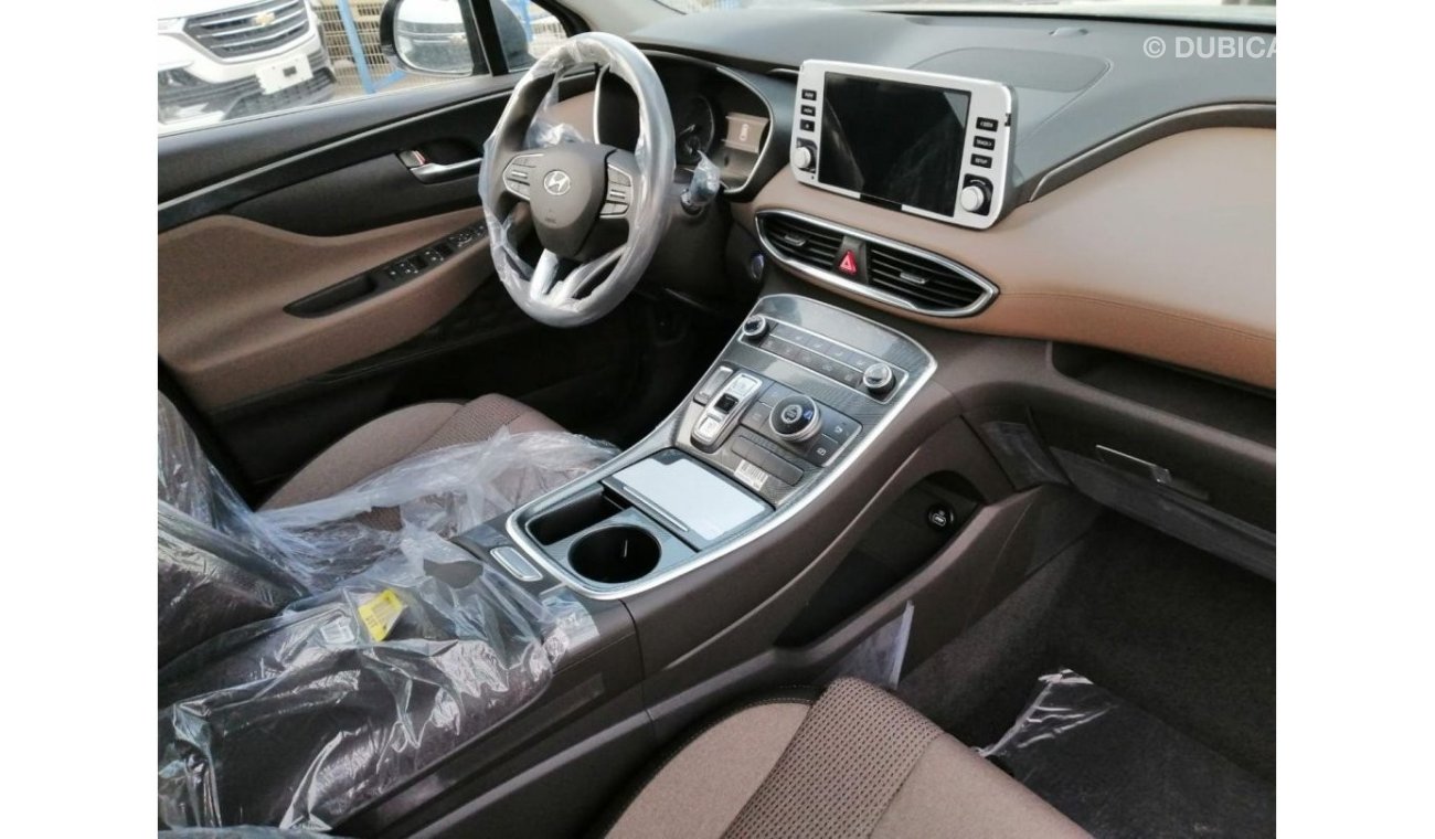 هيونداي سانتا في v4  with bust start  and panoramic sun roof electric seats