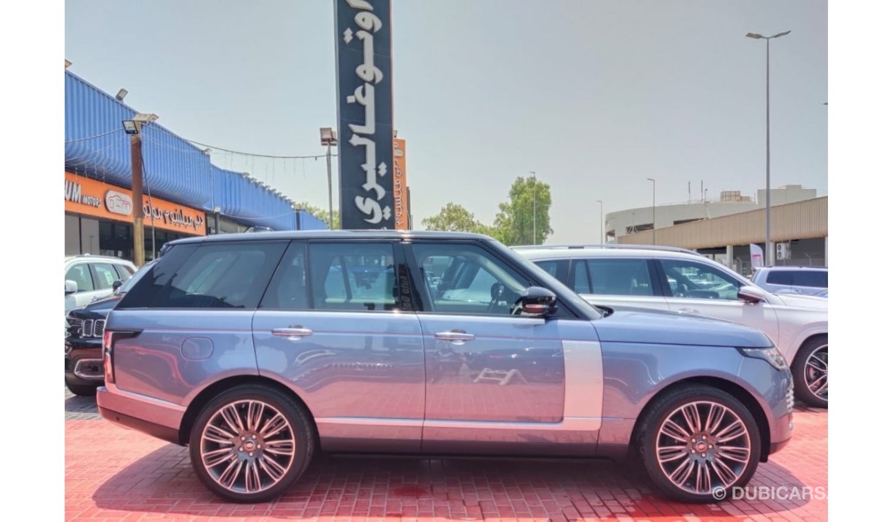 Land Rover Range Rover Vogue HSE under warranty 2019 GCC