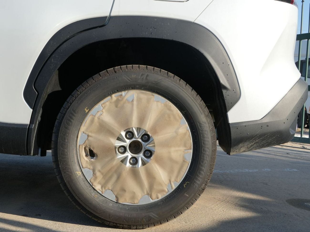 Toyota Corolla Cross LTD HEV 2025 TOYOTA COROLLA CROSS 1.8L HYBRID PET A/T SUNROOF FULL GCC BRAND NEW 0KM