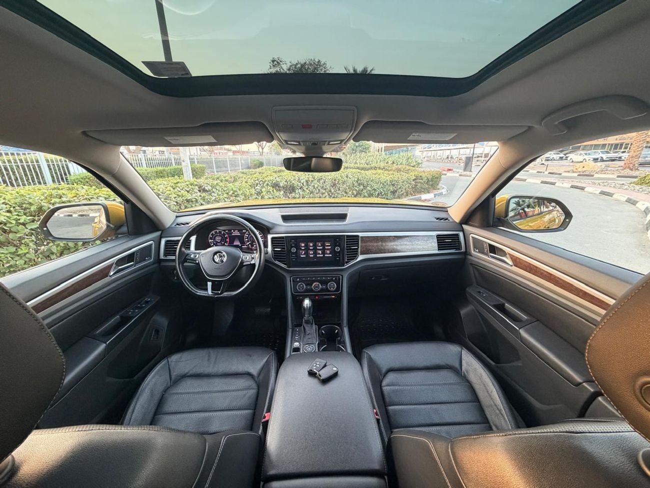 Volkswagen Teramont SEL VOLKS WAGEN TERAMONT SEL 2018 FULL OPTIONS PANORAMIC ROOF ORIGINAL PAINT 2 KEYS LIKE NEW