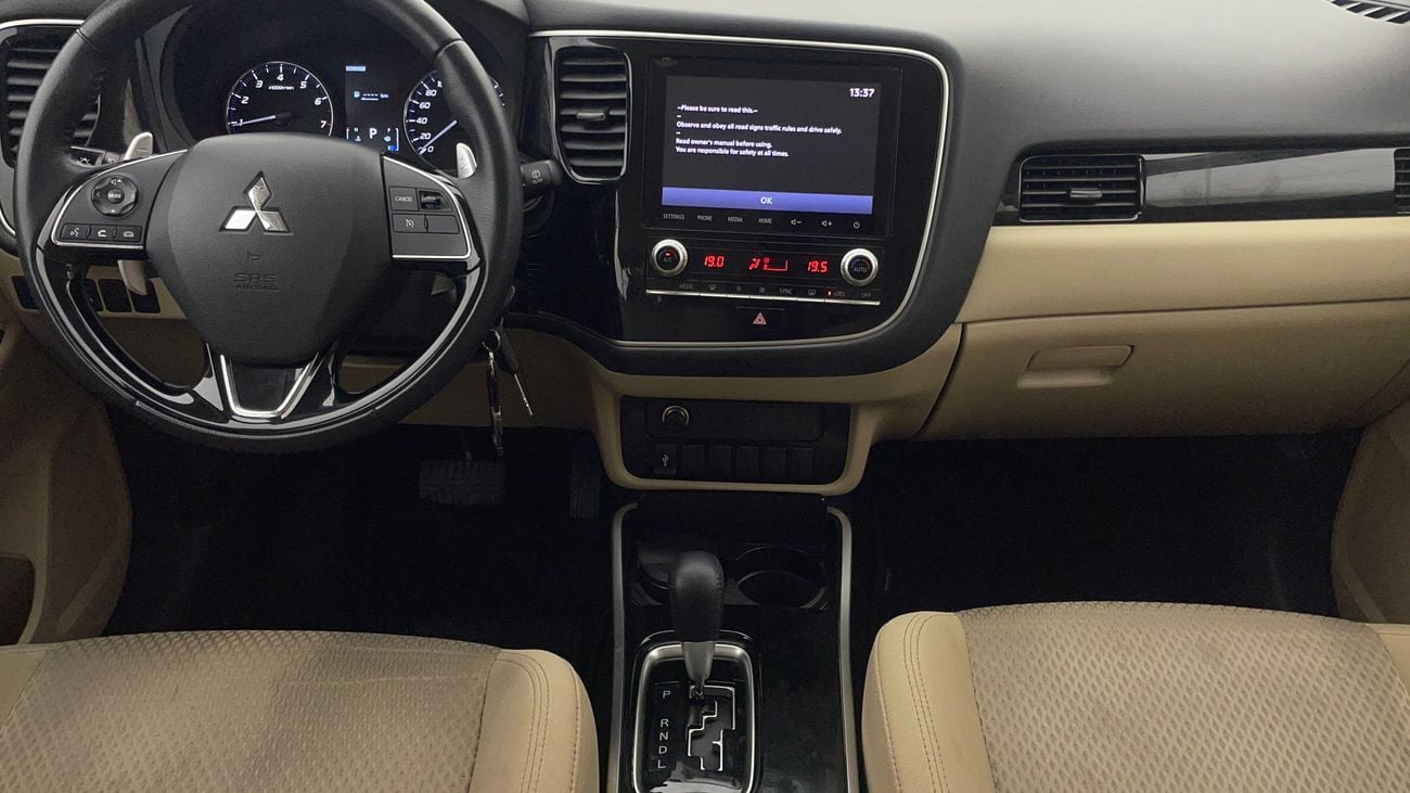 ميتسوبيشي آوتلاندر GLX MID LINE 2.4 | بدون دفعة مقدمة | اختبار القيادة في المنزل