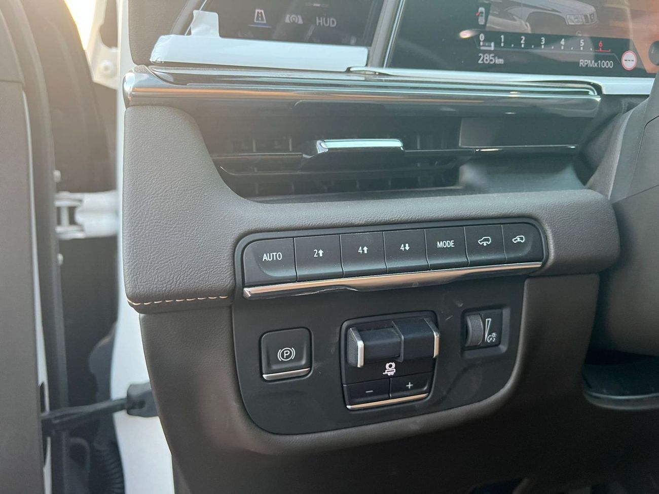 Cadillac Escalade Premium Luxury Platinum