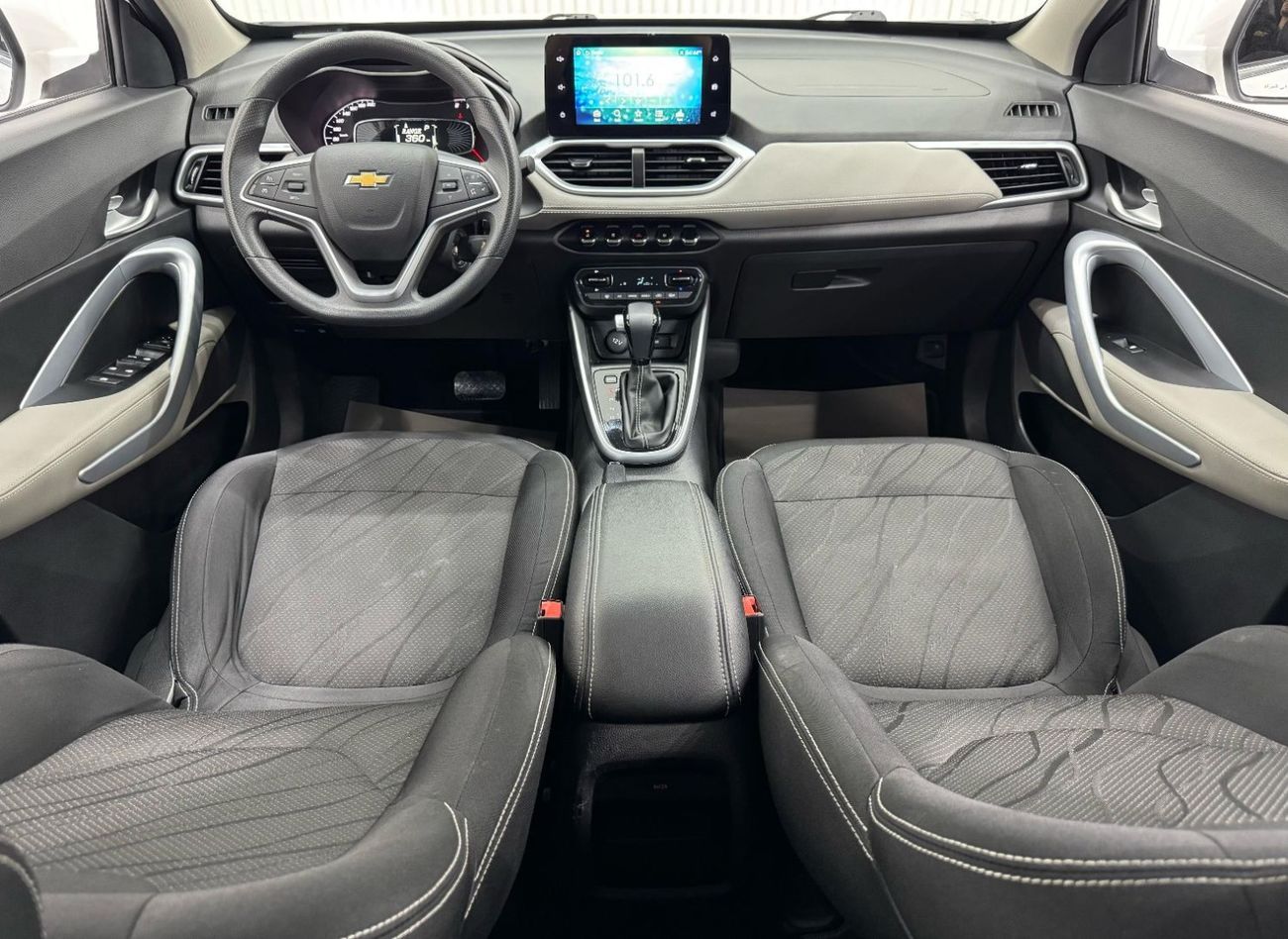 Chevrolet Groove LT 1.5L 2023 Chevrolet Groove LT, Warranty, Full Chevrolet Service History, Low Kms, GCC