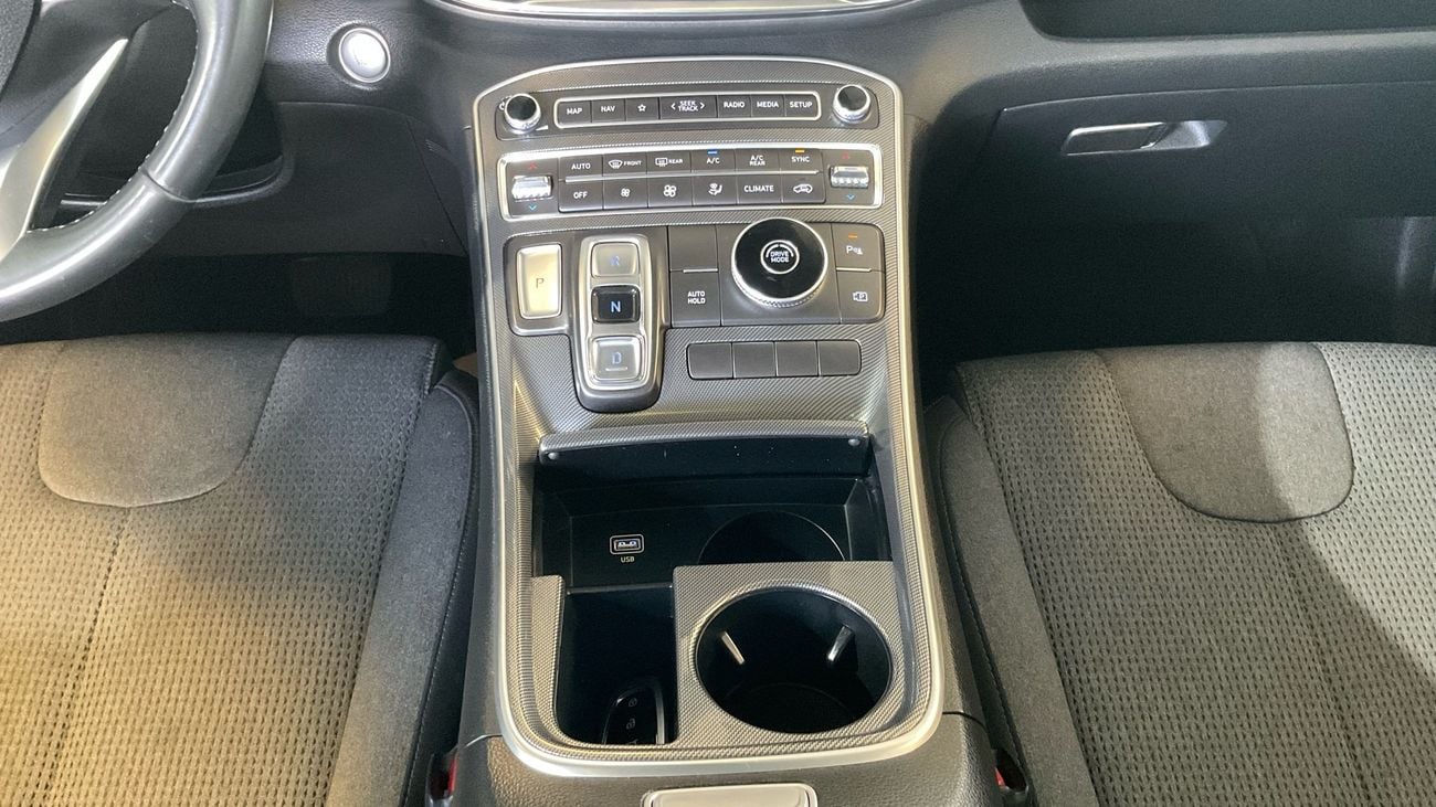 هيونداي سانتا في 2.5 GL COMFORT PLUS AUTO 2WD | شامل الضمان | 0 ﺪﻔﻋﺓ ﺃﻮﻟﻯ
