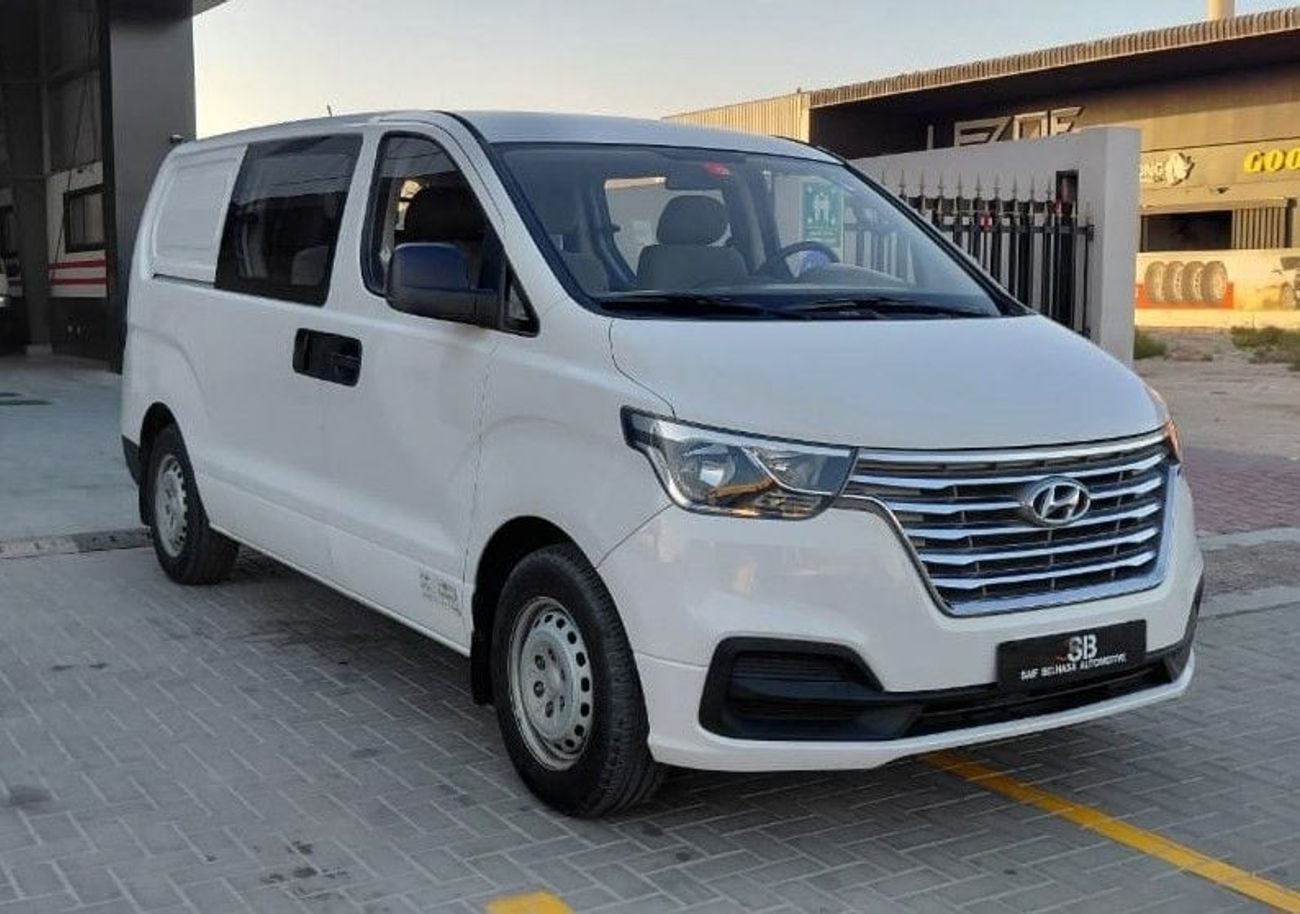 Hyundai H-1 6-seater delivery van