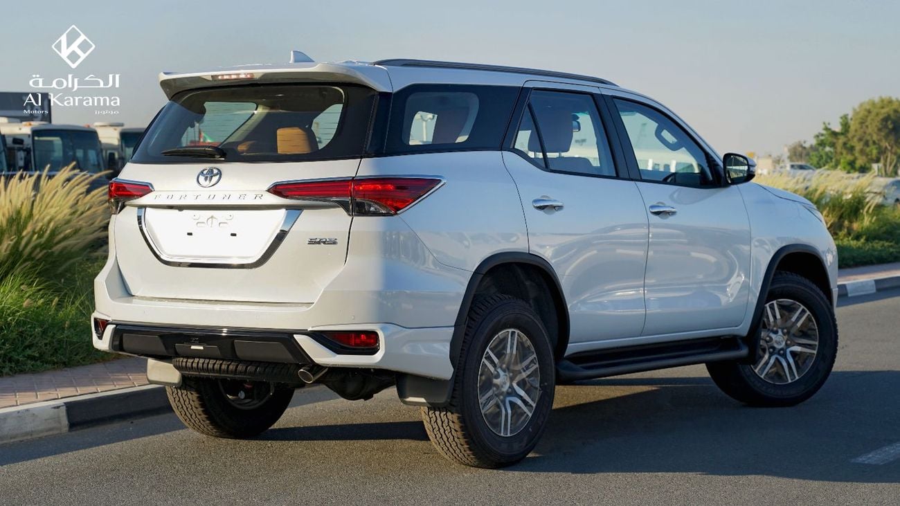 Toyota Fortuner SR5 - 2.7L Automatic Transmission - 7 Seater SUV - GCC Specs - Rear Camera
