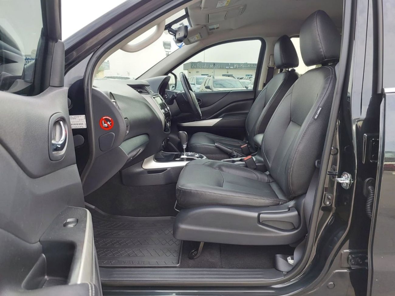 Nissan Navara NISSAN NAVARA PICK UP RHD 2020 MODEL 2.3 L DIESEL AUTOMATIC(PM71719)