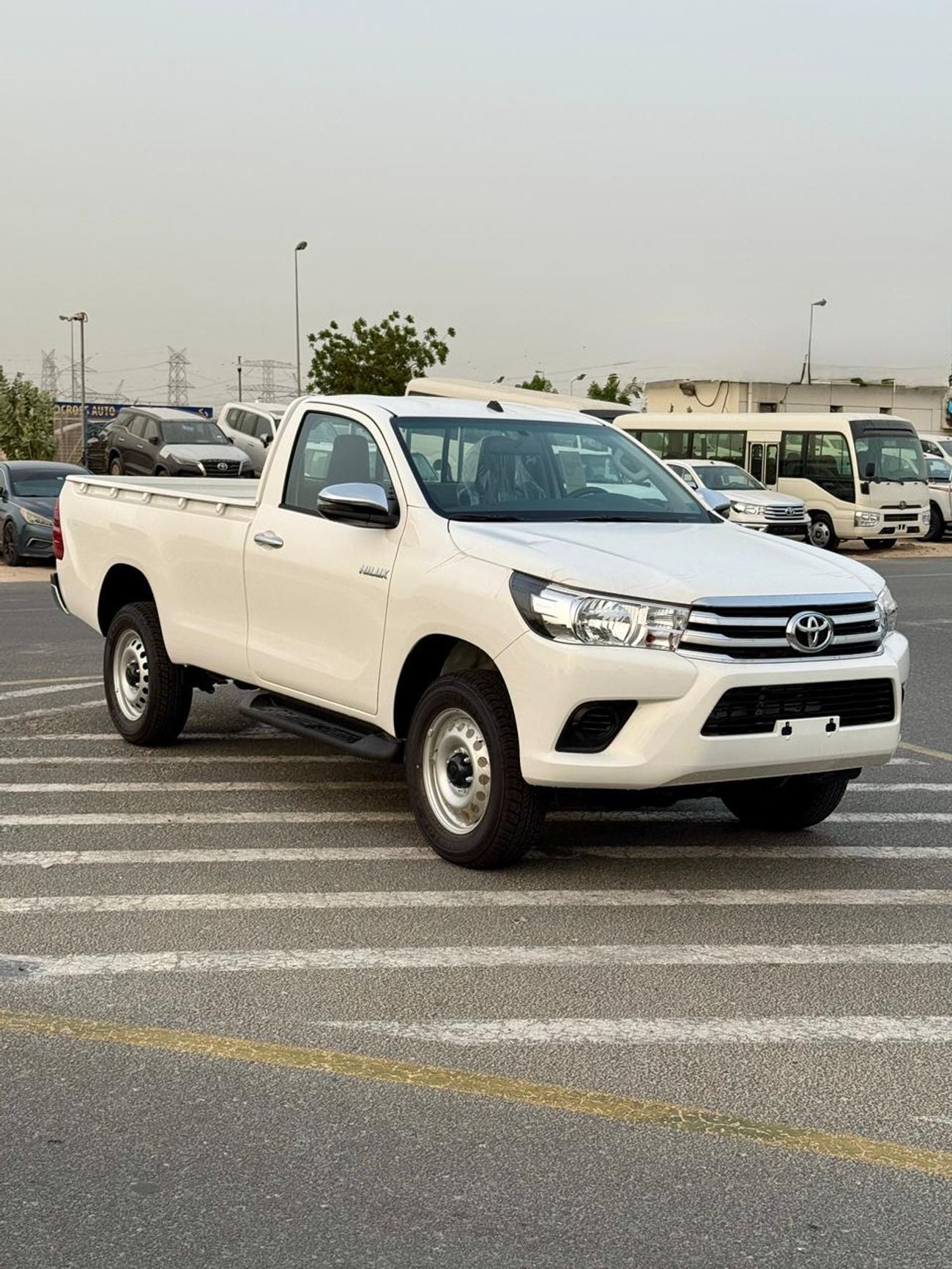 تويوتا هيلوكس DLX Toyota Hilux 2.4L 2026 MT